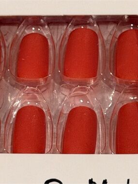 CurvLife Matte Coral Pink Press On Nails | Tropical Summer Glam Short Set